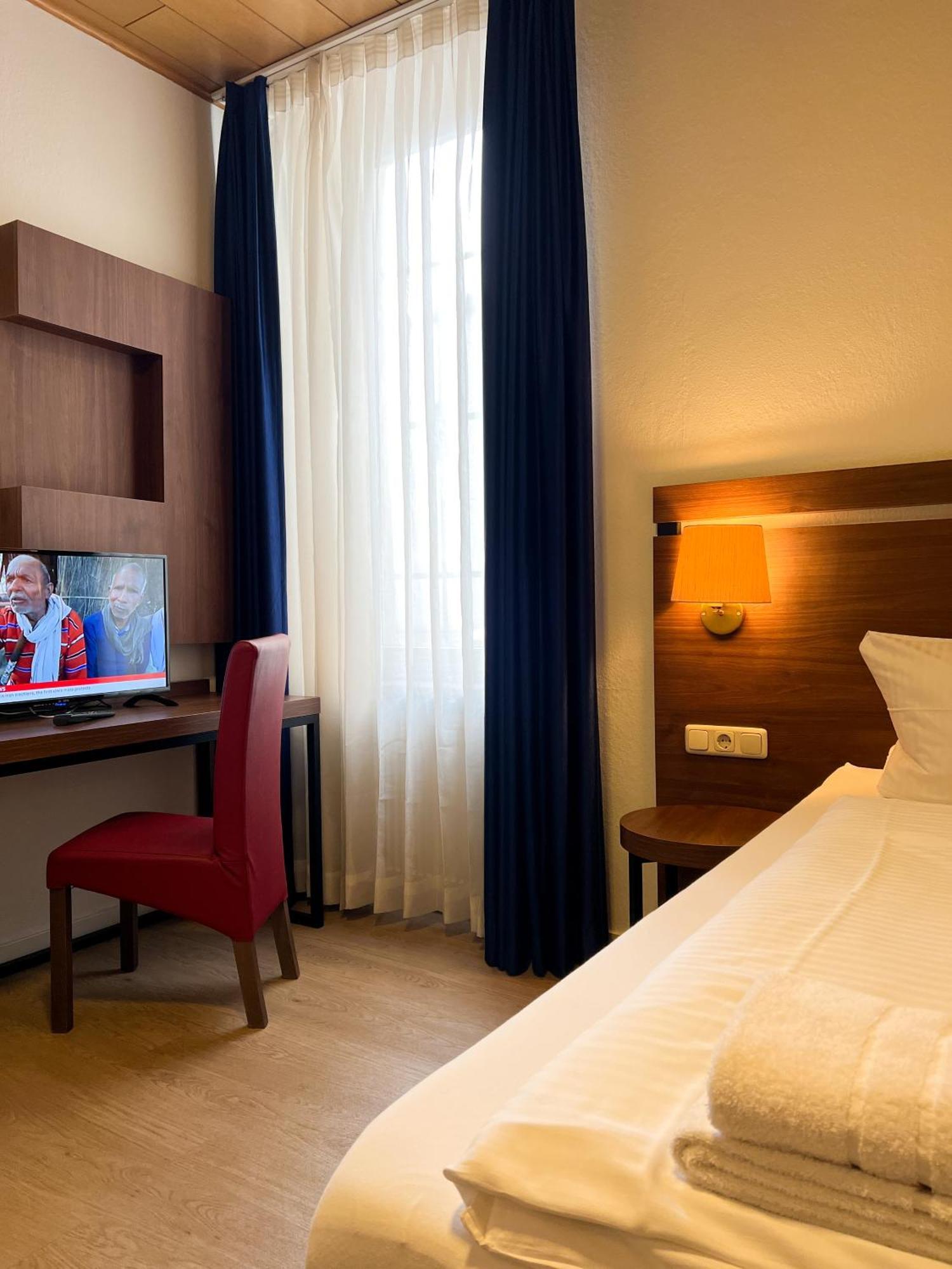 Hotel Fraenkischer Hof Kitzingen Luaran gambar