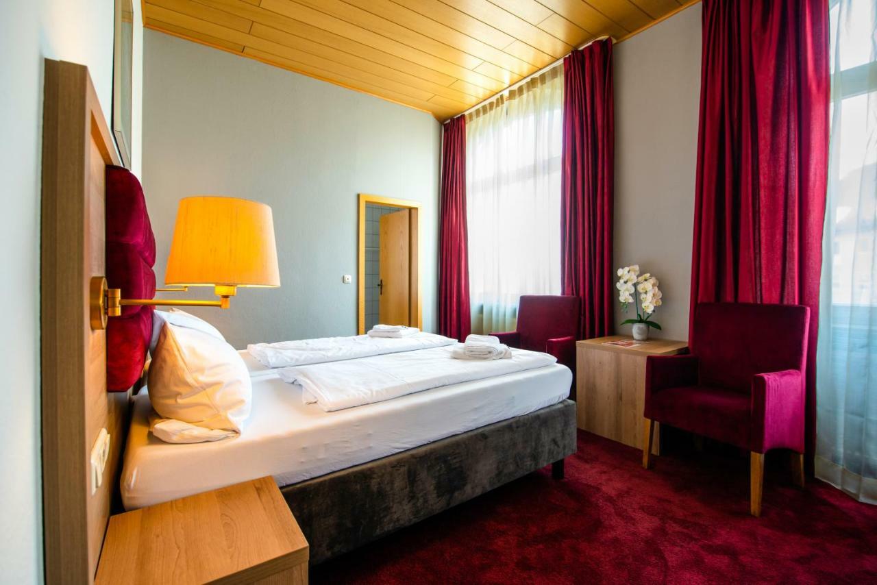 Hotel Fraenkischer Hof Kitzingen Luaran gambar